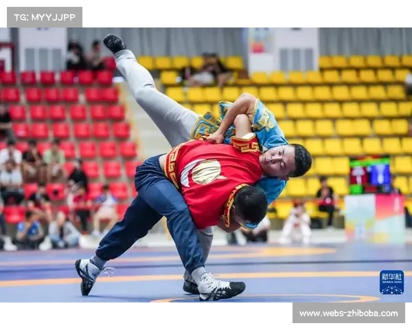 前冠军松恩分析：五回合比赛对摔跤手体能提出更高要求